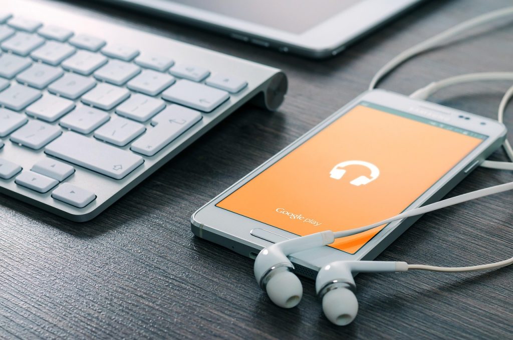 Android smartphone met beveiligingsinstellingen op het scherm